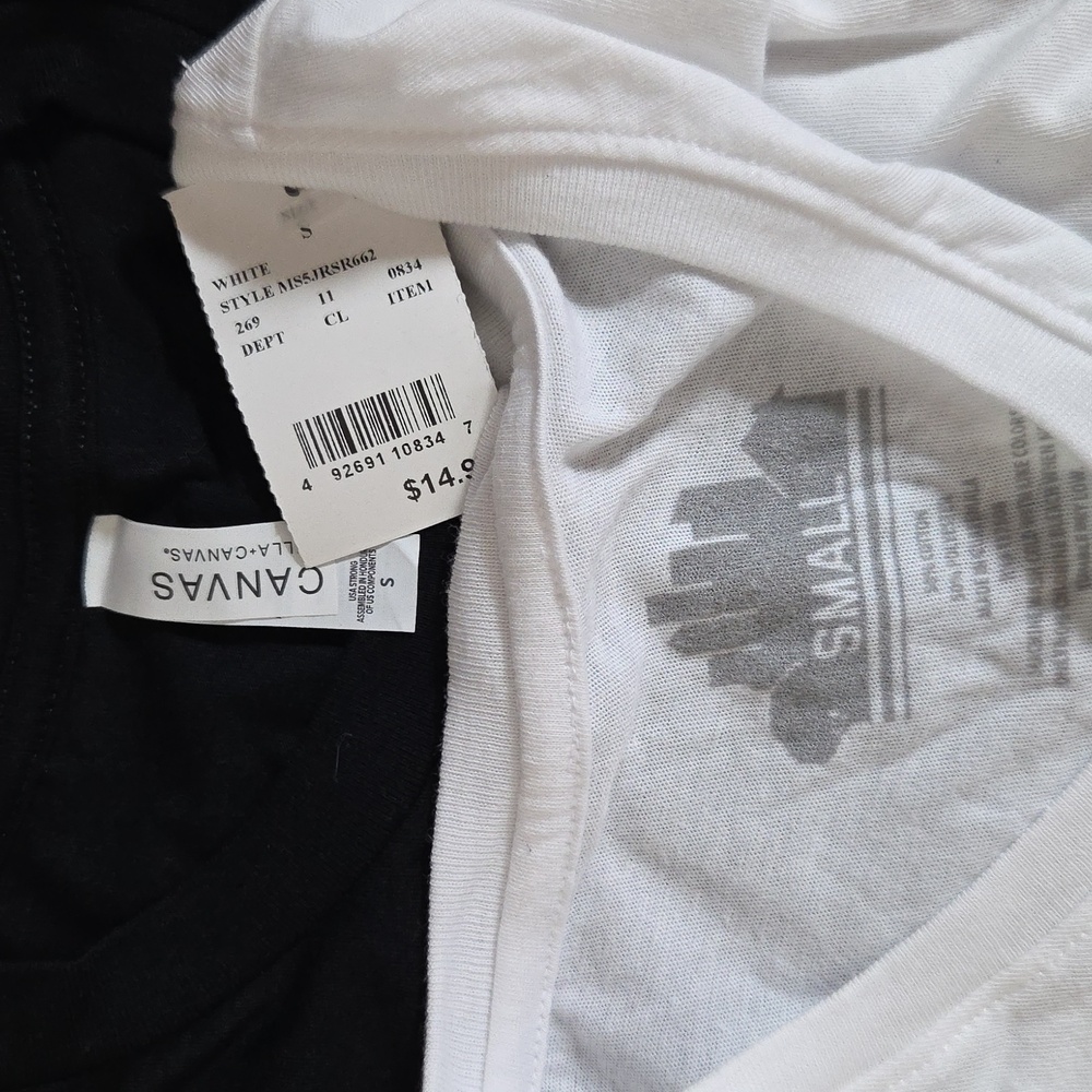 Womens 5 Piece Size Small Casual Top Bundle - Picture 6 of 13